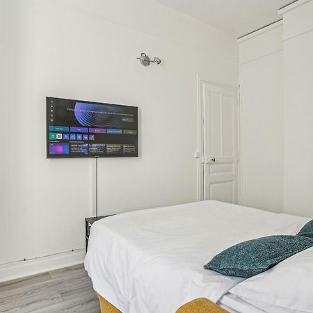 Chic And Comfortable Apart Париж Экстерьер фото